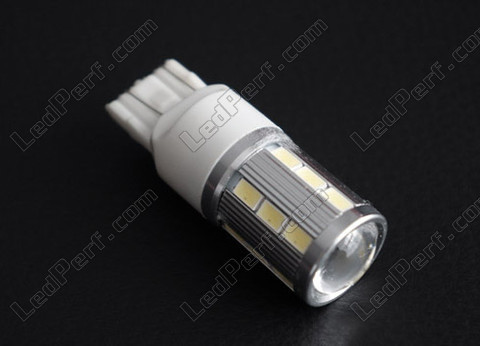 LEDs W21/5W Magnifier - Casquilho T20 para luzes