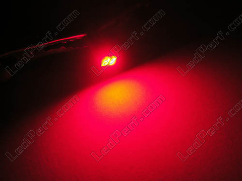 LED em suporte vermelho T4.7