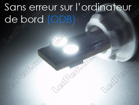 Lâmpada LED Quad BA9S T4W Anti-erro OBD branco Efeito xénon