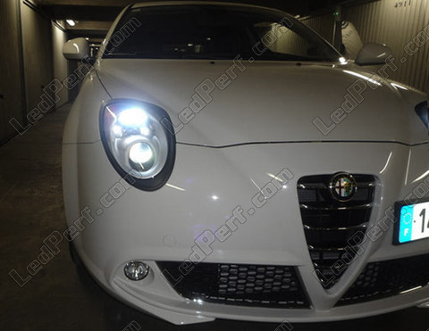 LED luzes de presença (mínimos) - Luzes de circulação diurna Alfa Romeo Mito