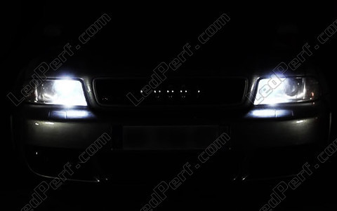 LED Luzes de presença (mínimos) branco xénon Audi A4 B5