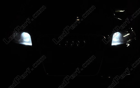 LED Luzes de presença (mínimos) branco xénon Audi A4 B7