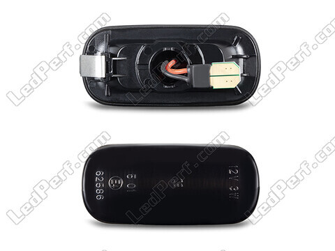 Conector dos piscas laterais dinâmicos pretos fumados LED para Audi A8 D3