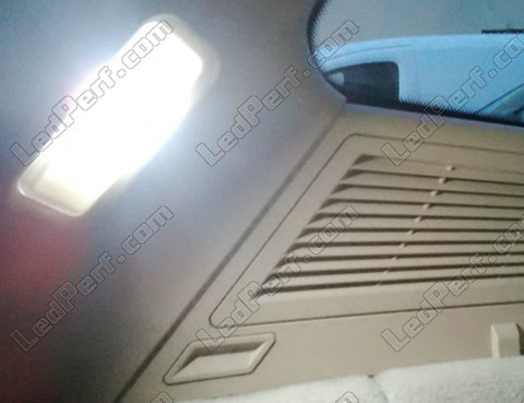 LED Lâmpada de leitura - traseira BMW X3 (E83)