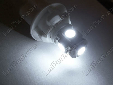 LED Luzes de presença (mínimos) branco xénon BMW X3 (E83)