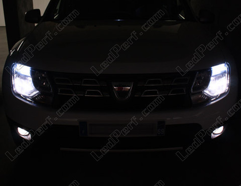 LED Faróis de nevoeiro Dacia Duster