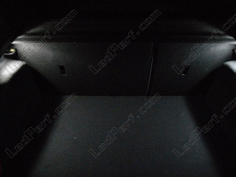 LED Bagageira Ford Focus MK3