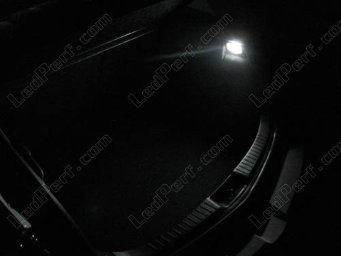 LED Bagageira Mazda 3 2ª fase