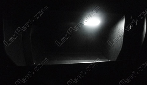LED Porta-luvas Mazda 6 1ª fase