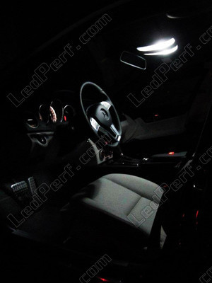 LED Luz de teto dianteira Mercedes Classe C (W204)