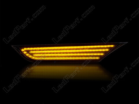 Iluminação máxima dos piscas laterais dinâmicos LED para Nissan GTR R35