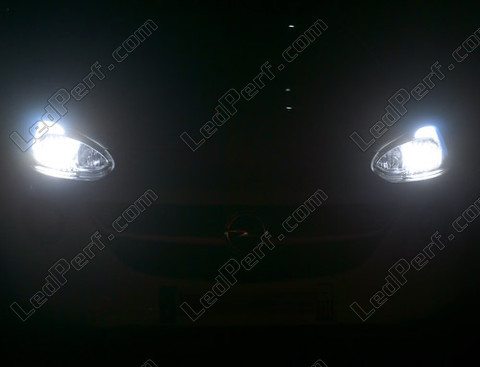 LED Luzes de cruzamento (médios) Opel Adam