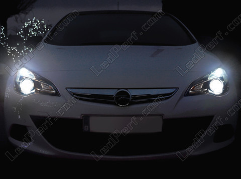 LED Luzes de cruzamento (médios) Opel Astra J OPC & GTC