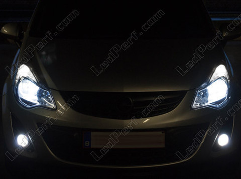 LED Faróis Opel Corsa D