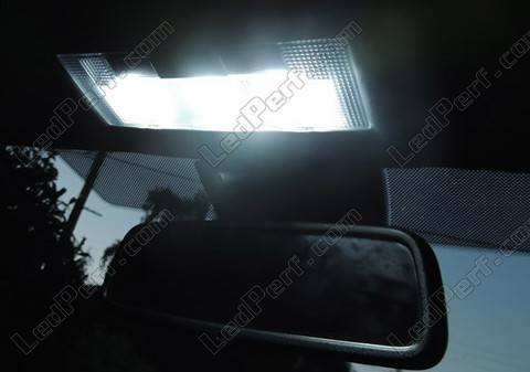 LED Luz de teto dianteira Opel Corsa D