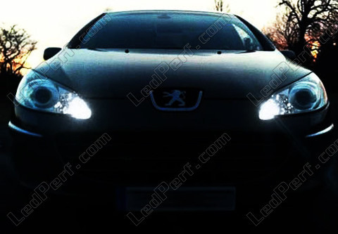 LED Luzes de presença (mínimos) branco xénon Peugeot 407