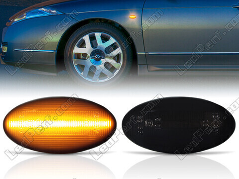 Piscas laterais dinâmicos LED para Peugeot Expert II