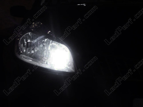 LED Luzes de presença (mínimos) branco xénon Renault Clio 3