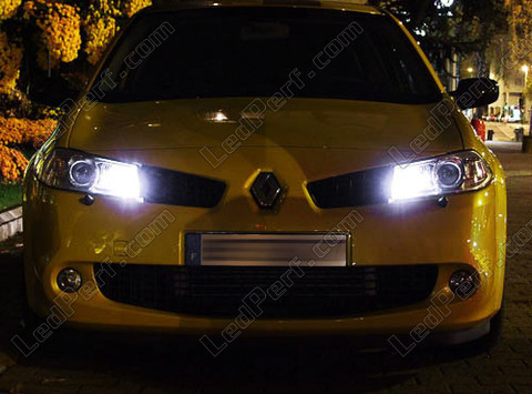 LED Luzes de presença (mínimos) branco xénon Renault Megane 2 R26
