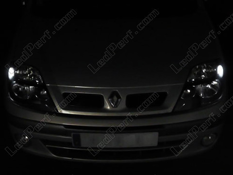 LED Luzes de presença (mínimos) branco xénon Renault Scenic 1