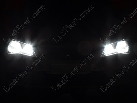LED Luzes de estrada (máximos) Seat Leon 3 (5F)