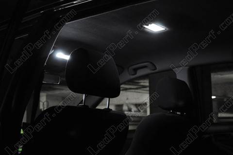 LED Habitáculo Toyota Corolla E120