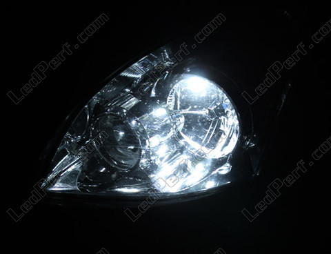 LED Luzes de presença (mínimos) branco xénon Toyota Corolla Verso
