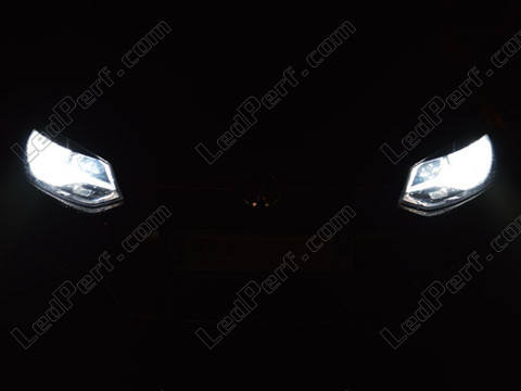 LED Luzes de cruzamento (médios) Volkswagen Polo 6R 6C1