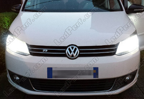 LED Luzes de cruzamento (médios) Volkswagen Touran V3