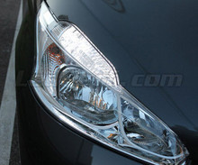 Pack luzes de presença e luzes de circulação diurna a LED (branco xénon) para Peugeot 208  (sem xénon de fábrica)
