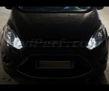 Pack de luzes de presença de LED (branco xénon) para Ford C-MAX MK2
