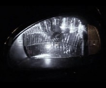 Pack de luzes de presença de LED (branco xénon) para Opel Corsa B