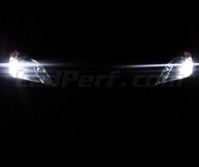 Pack de luzes de presença de LED (branco xénon) para Ford Mondeo MK3