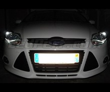 Pack de luzes de presença de LED (branco xénon) para Ford Focus MK3