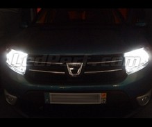 Pack lâmpadas para faróis Xénon Efeito para Dacia Sandero 2